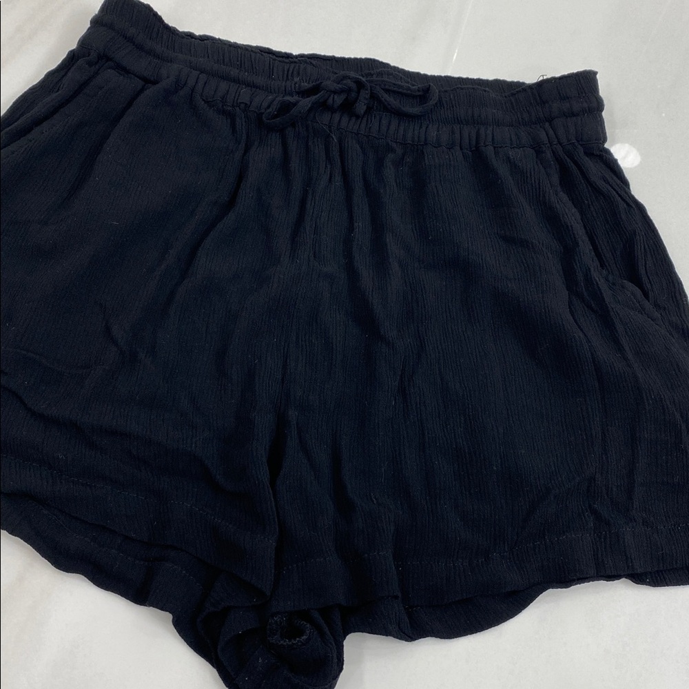 Garage Black Shorts - Medium